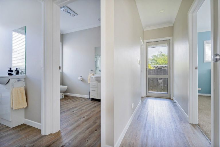 Photo of property in 4 Eyre Street, Whitianga, 3510