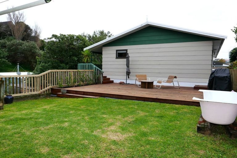 Photo of property in 95a Renown Road, Raumati South, Paraparaumu, 5032