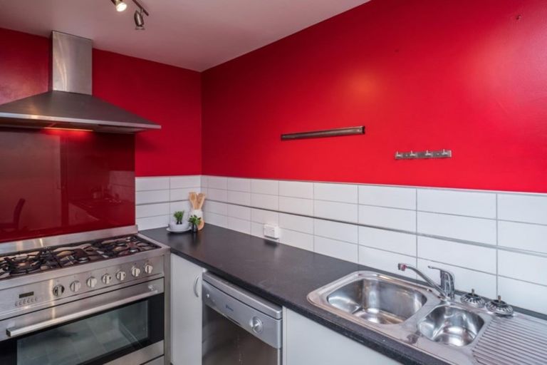 Photo of property in 74a Liardet Street, Vogeltown, Wellington, 6021