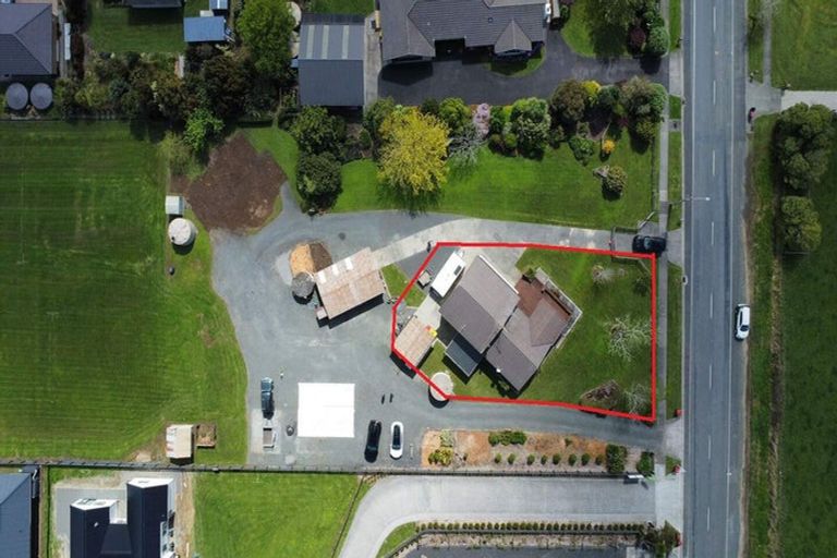 Photo of property in 35 Monument Road, Clevedon, Papakura, 2582