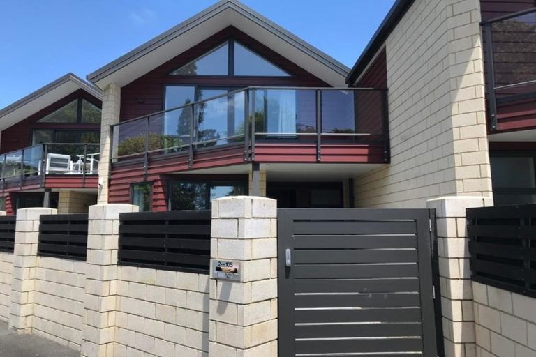 Photo of property in 2/105 Seddon Road, Frankton, Hamilton, 3204