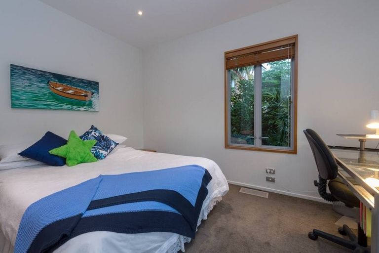 Photo of property in 11 Clifton Road, Browns Bay, Auckland, 0630