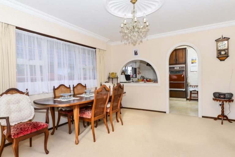 Photo of property in 11 Glen Lynne Avenue, Queenwood, Hamilton, 3210