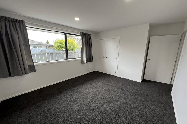 Photo of property in 16 Bidwell Place, Hillmorton, Christchurch, 8025
