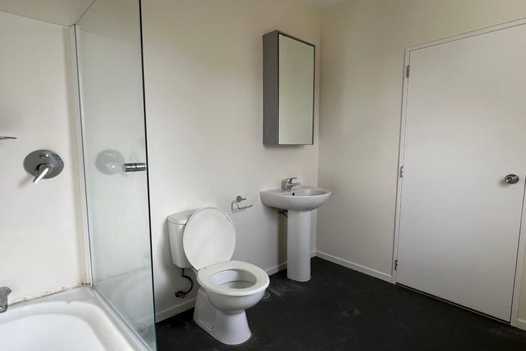 Photo of property in 69 Albionvale Road, Glen Eden, Auckland, 0602