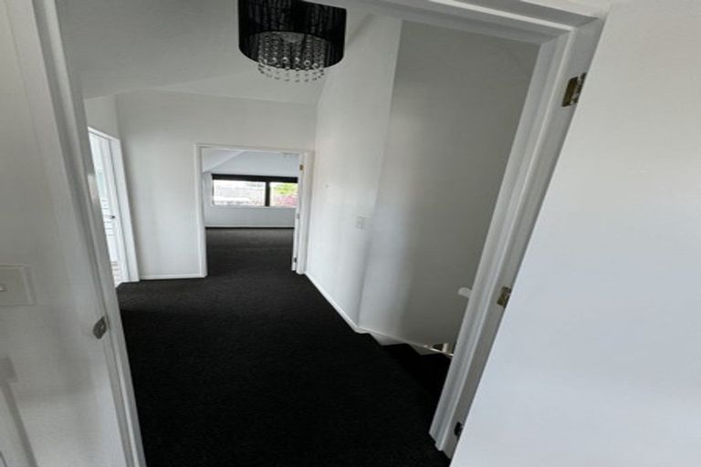 Photo of property in 21a Rimmington Drive, Hamilton Lake, Hamilton, 3204