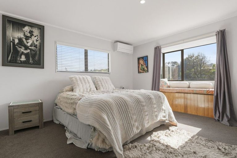 Photo of property in 10 Hillview Road, Waihi Beach, 3611