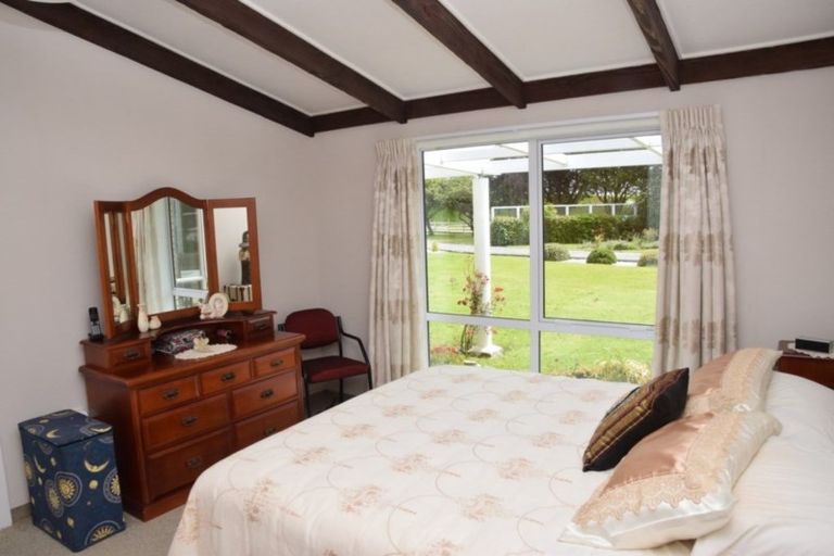 Photo of property in 699 Ryal Bush Wallacetown Road, Wallacetown, Invercargill, 9874