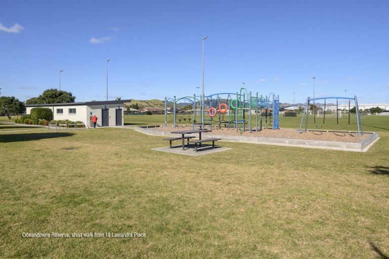 Photo of property in 18 Lasiandra Place, Mount Maunganui, 3116