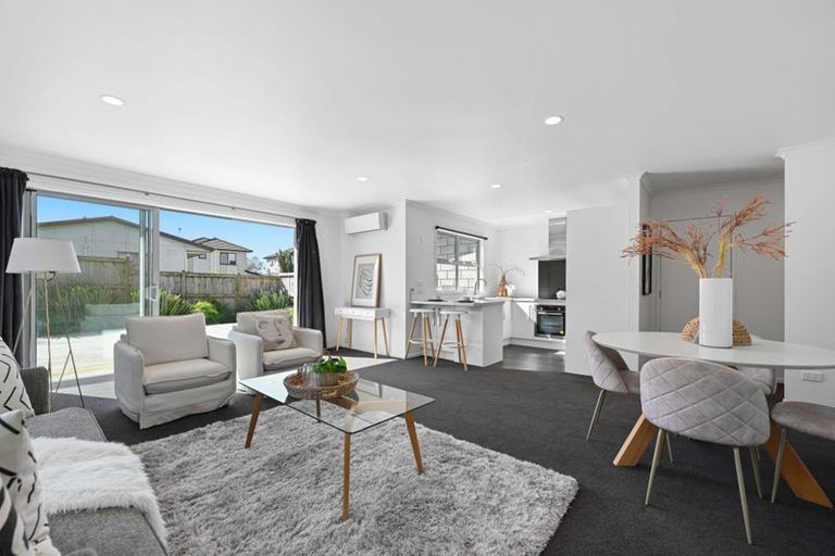 Photo of property in 2a Garnett Avenue, Forest Lake, Hamilton, 3200