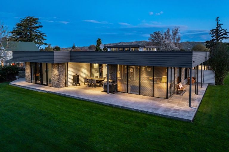 Photo of property in 18 Lee Street, Blenheim, 7201