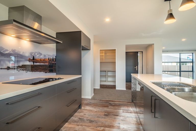 Photo of property in 3 North Foreland Street, Waihola, Milton, 9073