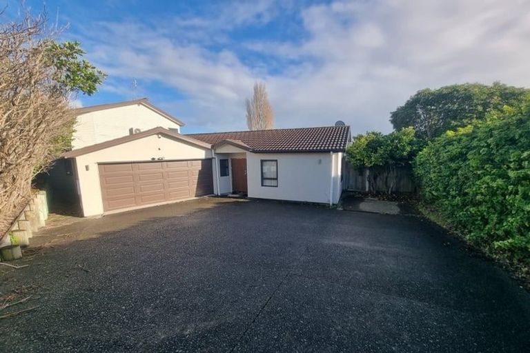 Photo of property in 19a Anne Road, Hillcrest, Auckland, 0627