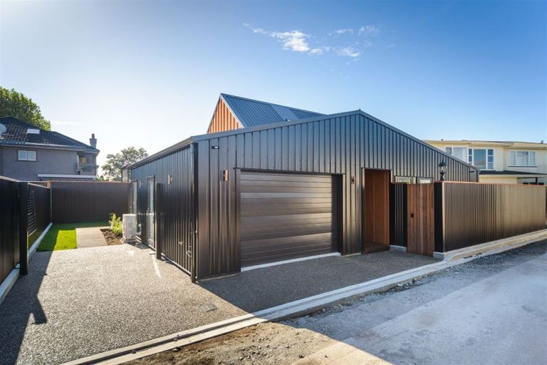 Photo of property in 145b Cook Street, West End, Palmerston North, 4410