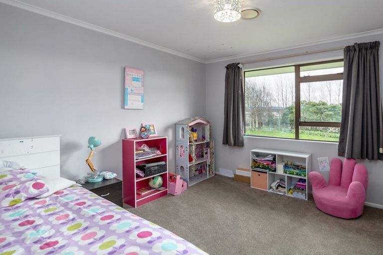 Photo of property in 1 Tudor Road, Pahiatua, 4910