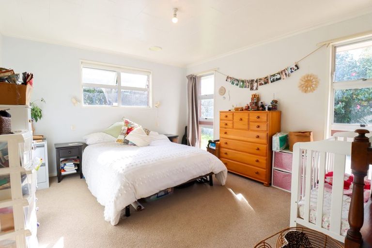Photo of property in 31 Somerset Crescent, Highbury, Palmerston North, 4412