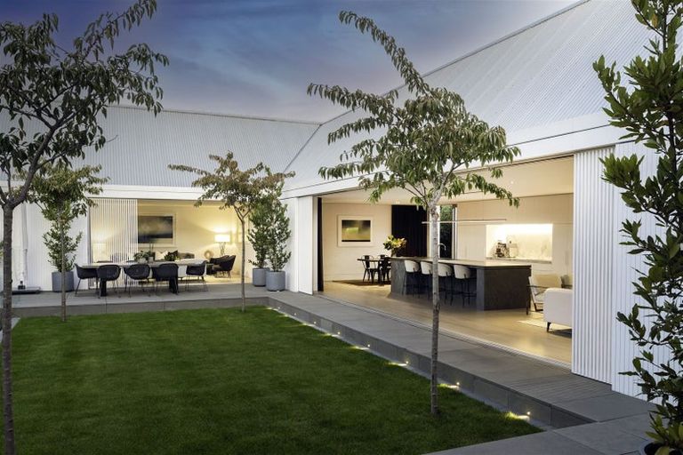 Photo of property in 26 Shrewsbury Street, Merivale, Christchurch, 8014