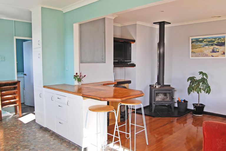 Photo of property in 126 Oneriri Road, Kaiwaka, 0573