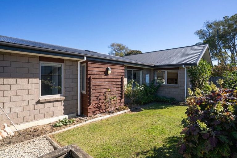 Photo of property in 72 Infinity Drive, Pegasus, 7612