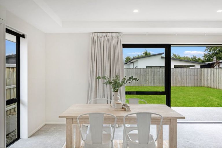 Photo of property in 26 Quinn Crescent, Woodend, 7610