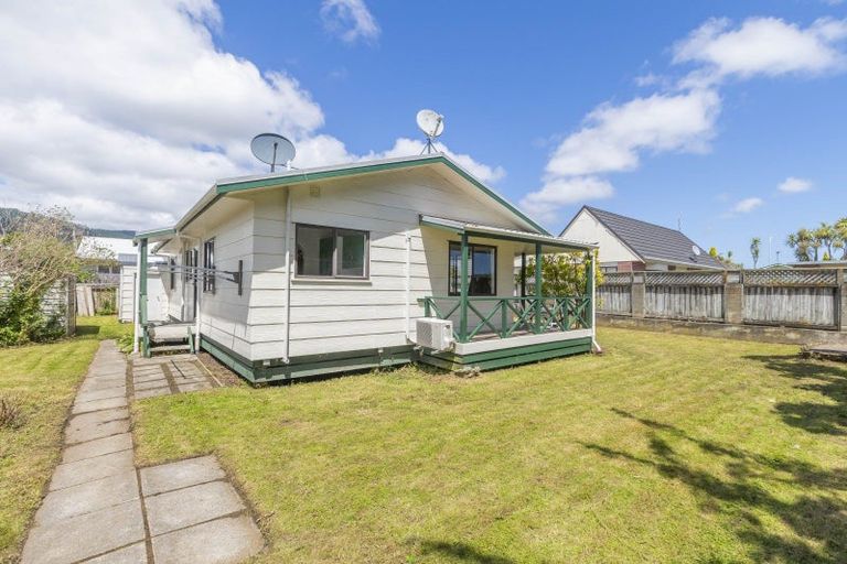 Photo of property in 7a Warrimoo Street, Paraparaumu, 5032