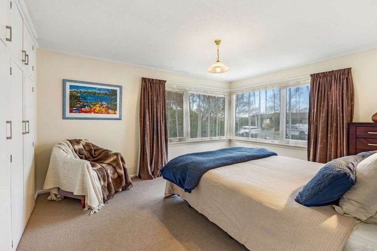 Photo of property in 14 Glenavon Place, Ilam, Christchurch, 8041