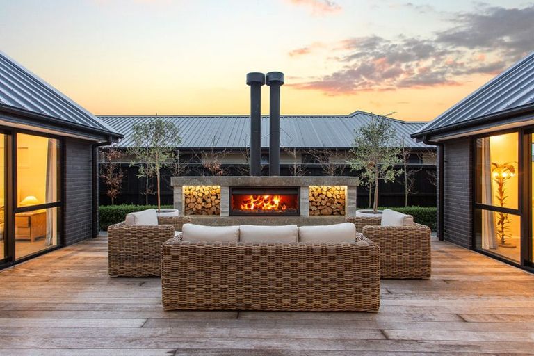 Photo of property in 15 Sarikei Avenue, Northwood, Christchurch, 8051