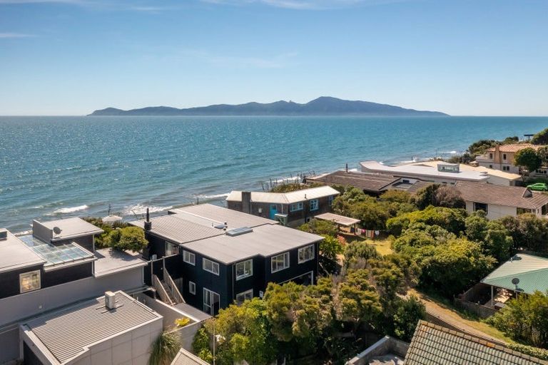 Photo of property in 80 The Esplanade, Raumati South, Paraparaumu, 5032