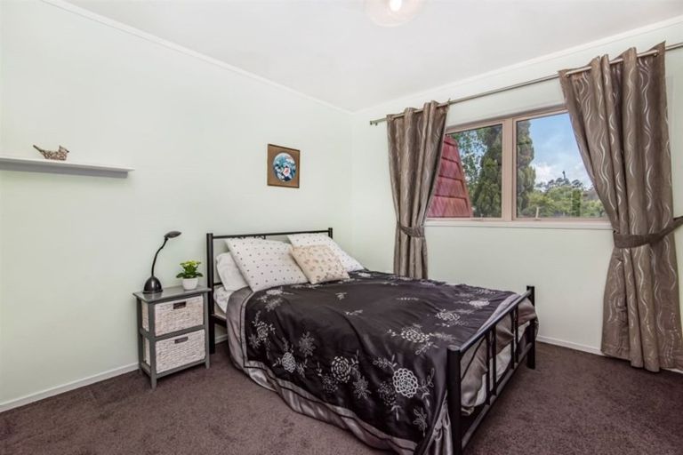 Photo of property in 101 Stapleford Crescent, Browns Bay, Auckland, 0630