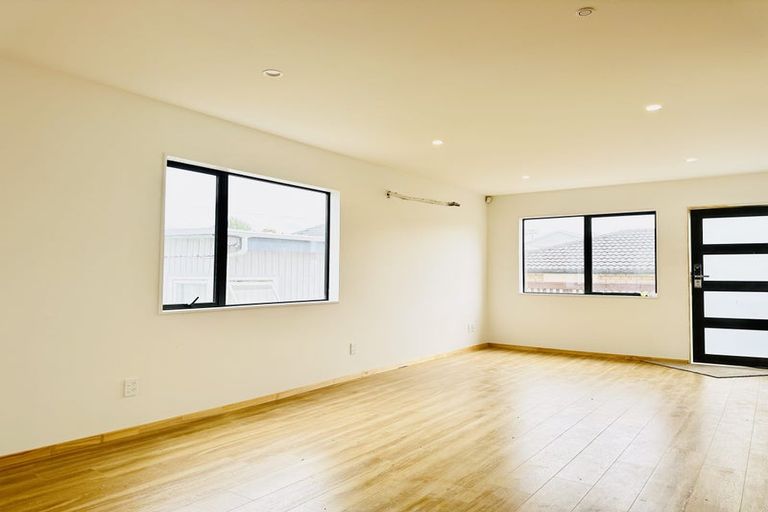 Photo of property in 48b Orion Street, Papakura, 2110