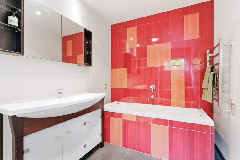 Photo of property in 15b Perth Street, Ngaio, Wellington, 6035