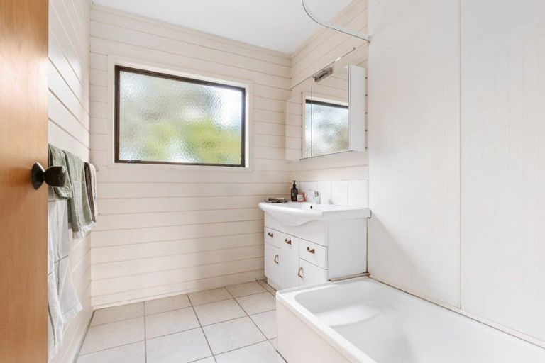 Photo of property in 4 Emerald Place, Papamoa Beach, Papamoa, 3118