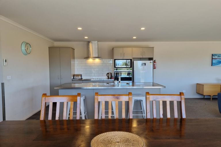 Photo of property in 22 Mistake Drive, Lake Tekapo, 7999