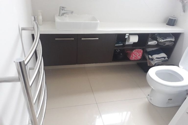 Photo of property in 12/318 Barbadoes Street, Christchurch Central, Christchurch, 8011