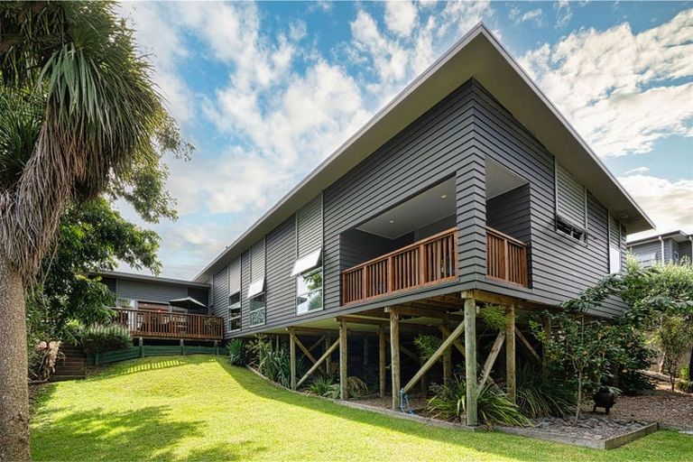 Photo of property in 7 Patterson Lane, Raumati Beach, Paraparaumu, 5032