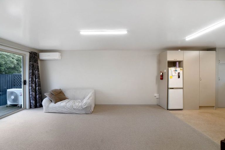 Photo of property in 112a Totara Street, Riccarton, Christchurch, 8041