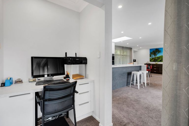 Photo of property in 8 Clinton Street, Fitzroy, New Plymouth, 4312