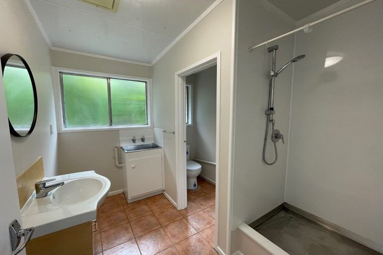 Photo of property in 1/33 Grassways Avenue, Pakuranga, Auckland, 2010