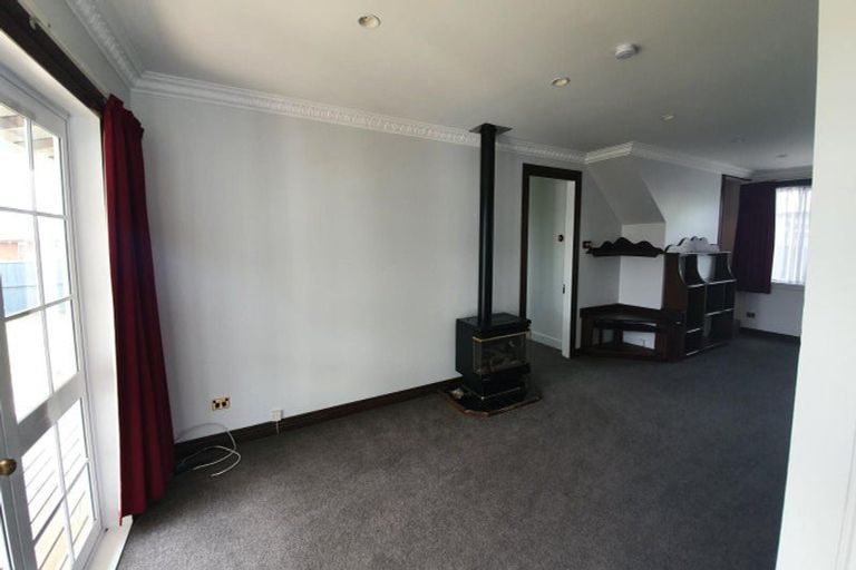 Photo of property in 22 Brown Street, Inglewood, 4330
