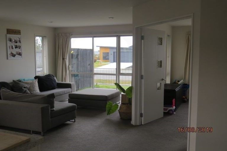 Photo of property in 13 Pegasus Main Street, Pegasus, 7612