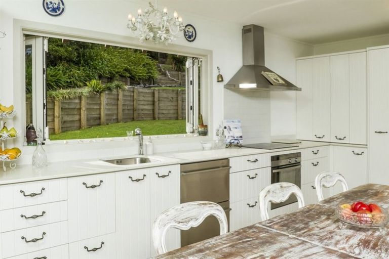 Photo of property in 81 Attwood Road, Paremoremo, Auckland, 0632