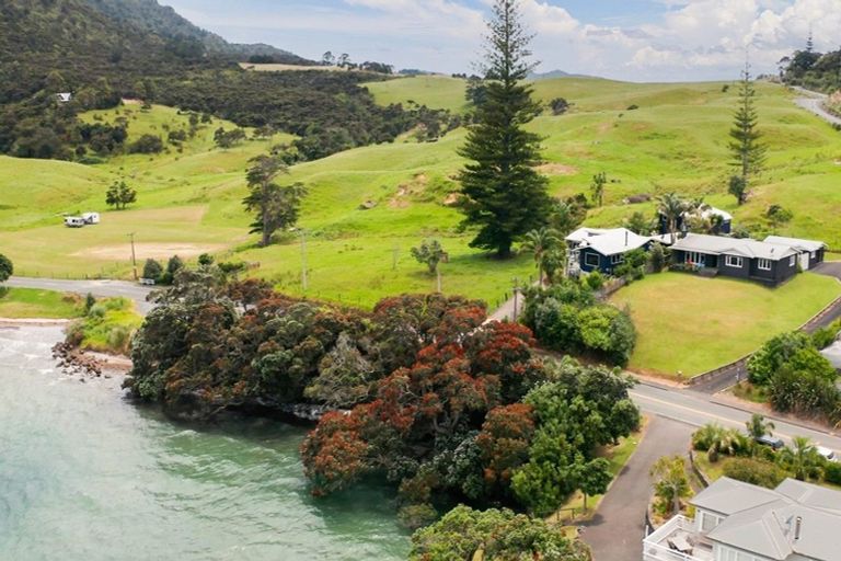 Photo of property in 2349 Whangarei Heads Road, Whangarei Heads, Whangarei, 0174
