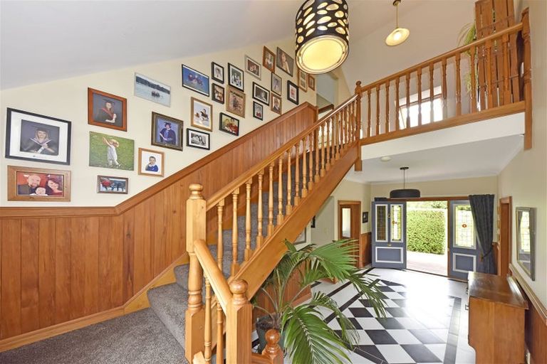 Photo of property in 8 Whitewood Crescent, West Melton, Christchurch, 7675