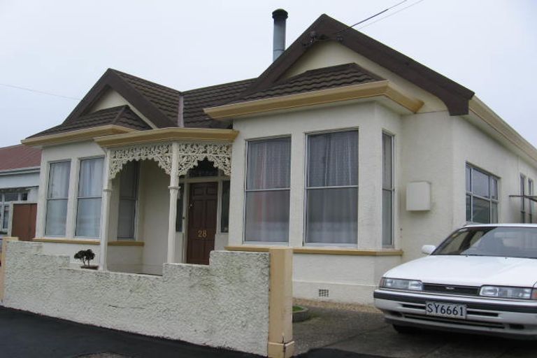 Photo of property in 28 Bathgate Street, South Dunedin, Dunedin, 9012