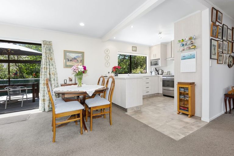 Photo of property in 45 Beauchamp Street, Tawa, Wellington, 5028