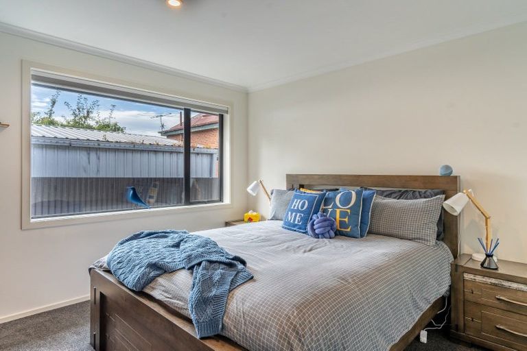 Photo of property in 40 Queen Street, Winton, 9720