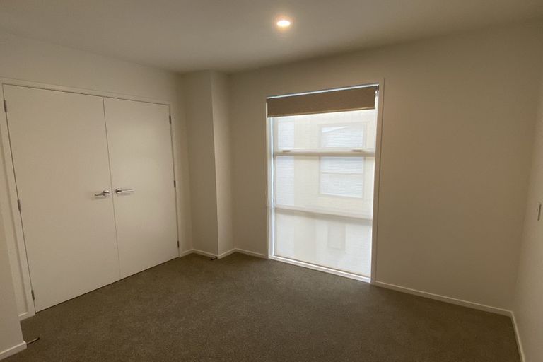 Photo of property in 4/47a Huntington Drive, Huntington Park, Auckland, 2013