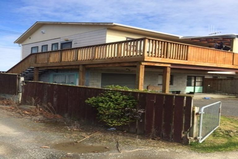 Photo of property in 31 Avenue Road, Foxton, 4814