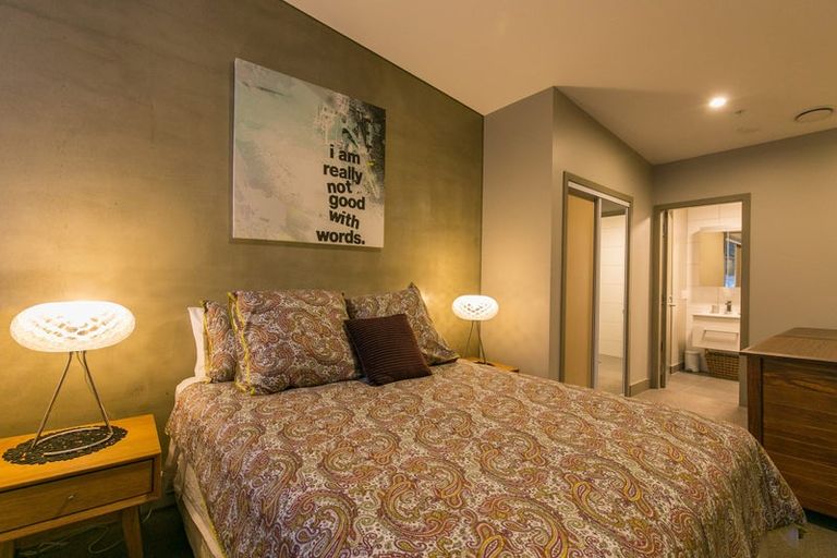 Photo of property in Canvas Apartments, 9/307 Willis Street, Te Aro, Wellington, 6011