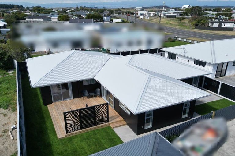 Photo of property in 83a Seabury Avenue, Foxton Beach, Foxton, 4815